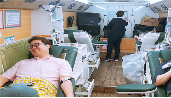 생명 나눔 문화 실천을 위한 임직원 사랑의 헌혈(2018.4.19.)
