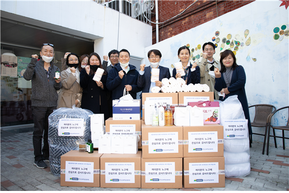 코로나19 자원봉사 의료진들을 위한 생활용품 기부(2020.3.)